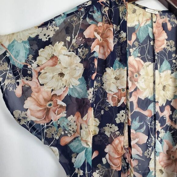 Mazooma Small Floral Sheer cover Top - Picture 3 of 5